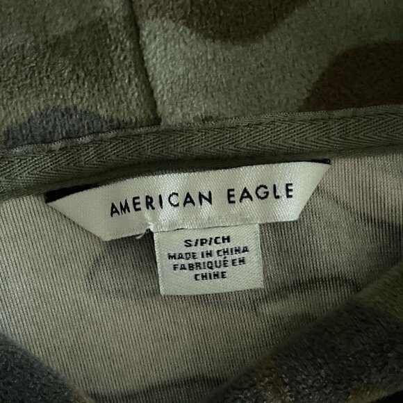 American Eagle AE Cozy Ever After Hoodie Green Camo Velour Pullover Womens Sz S - Picture 6 of 6
